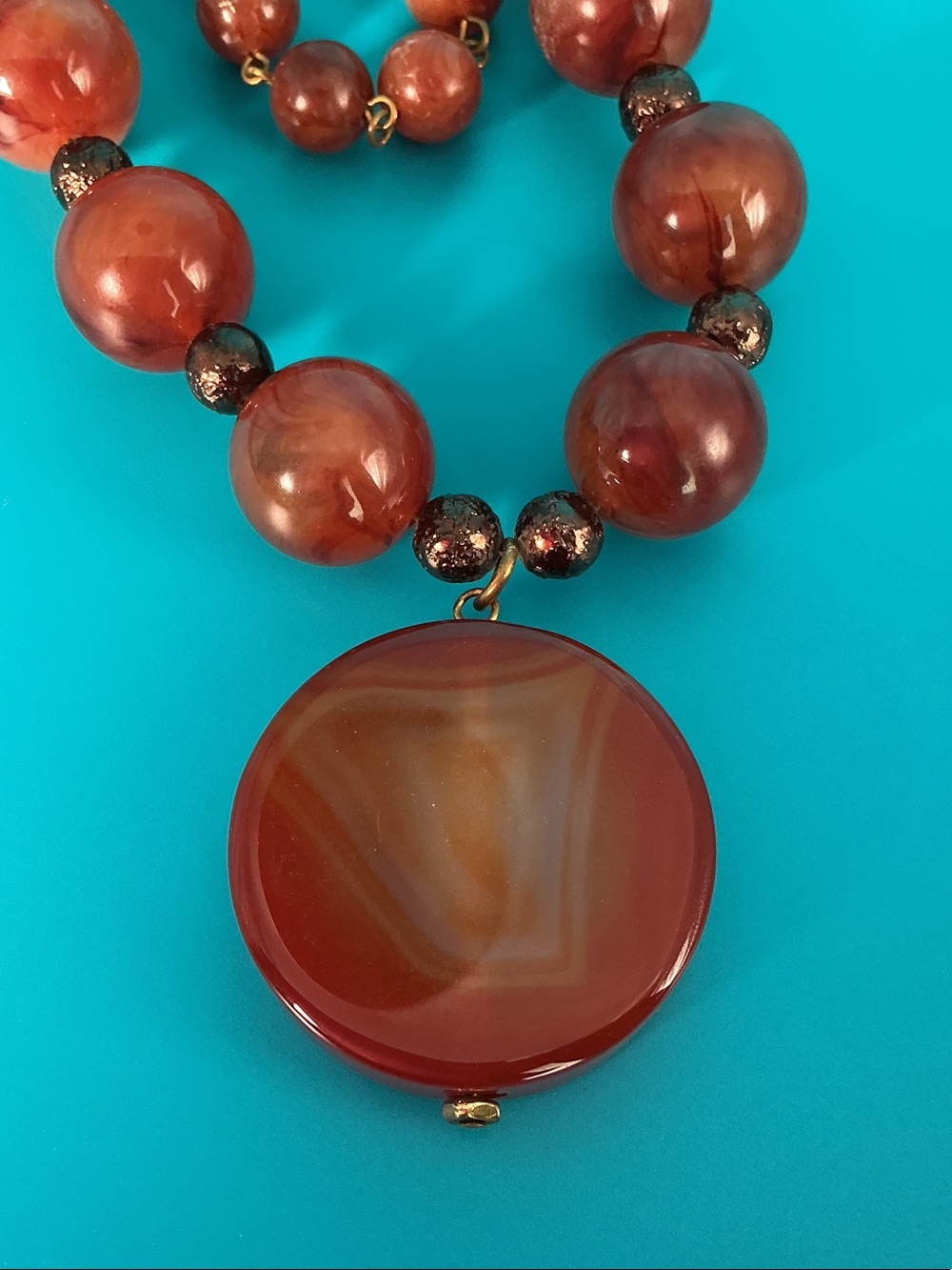 Vintage Lydell NYC Double Strand Acrylic Bead Red Agate Pendant Necklace - Picture 6 of 11